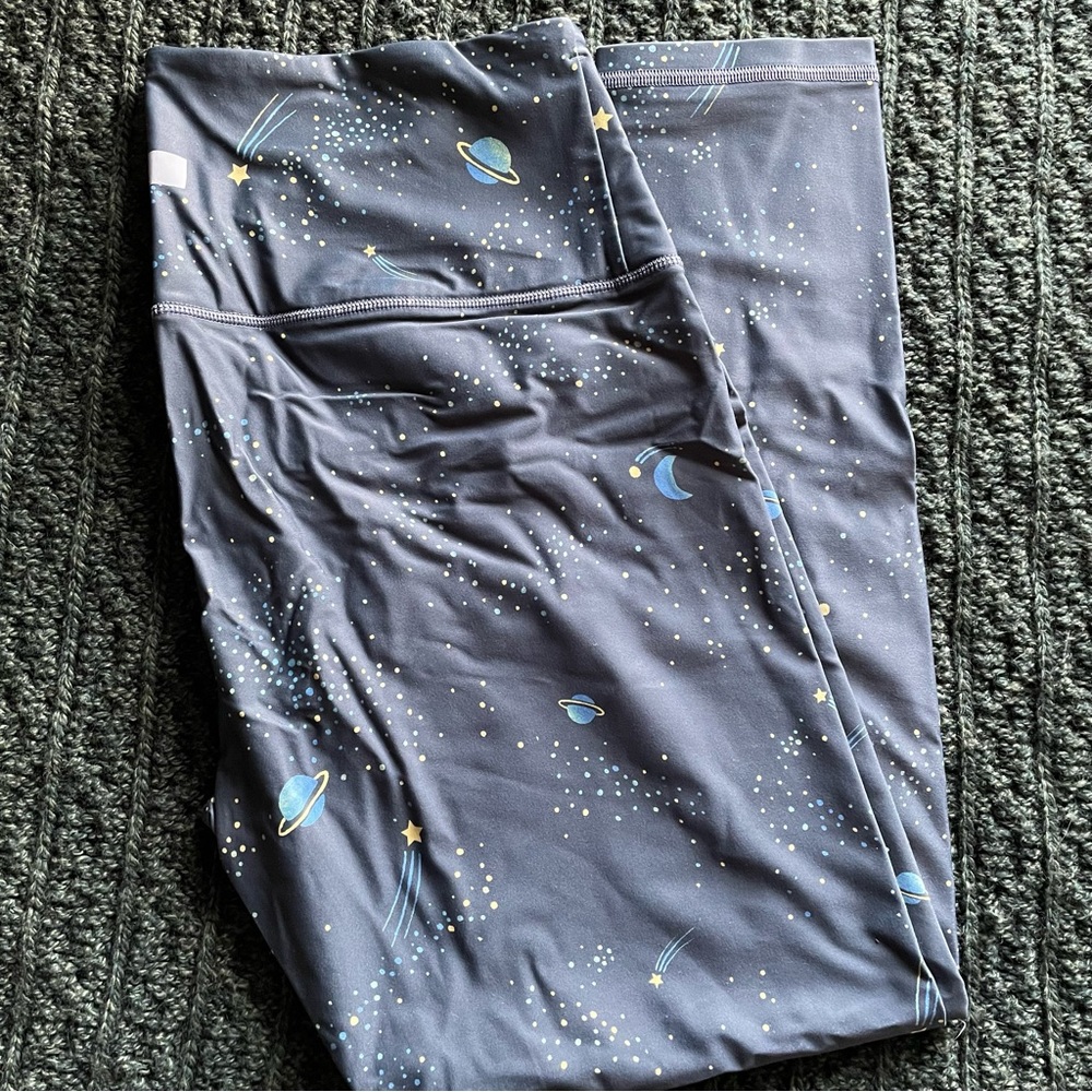 Victoria’s Secret Sport Celestial leggings
